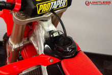 Load image into Gallery viewer, 2009 Honda CRF 450R
